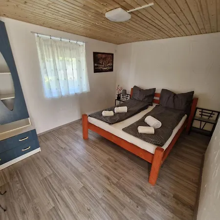 Rizling Apartman *