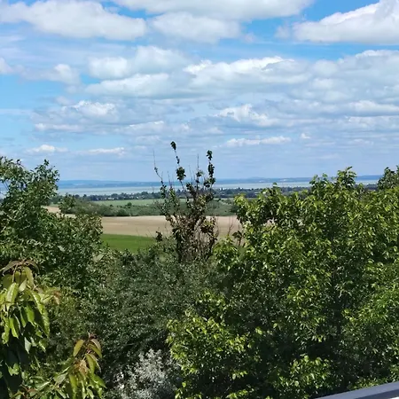 Rizling דירה Balatonendréd